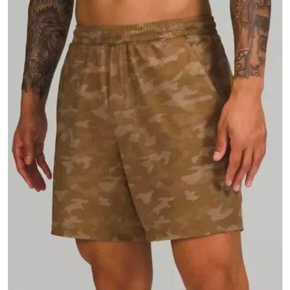 LULULEMON ATHLETICA Pace Breaker Short 7' Size Small - Picture 1 of 3